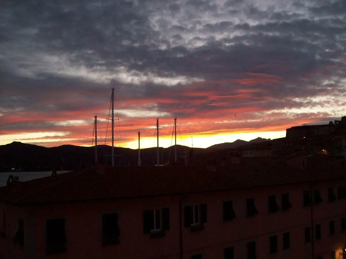 Porta Del Mare Hotel Portoferraio Guest house