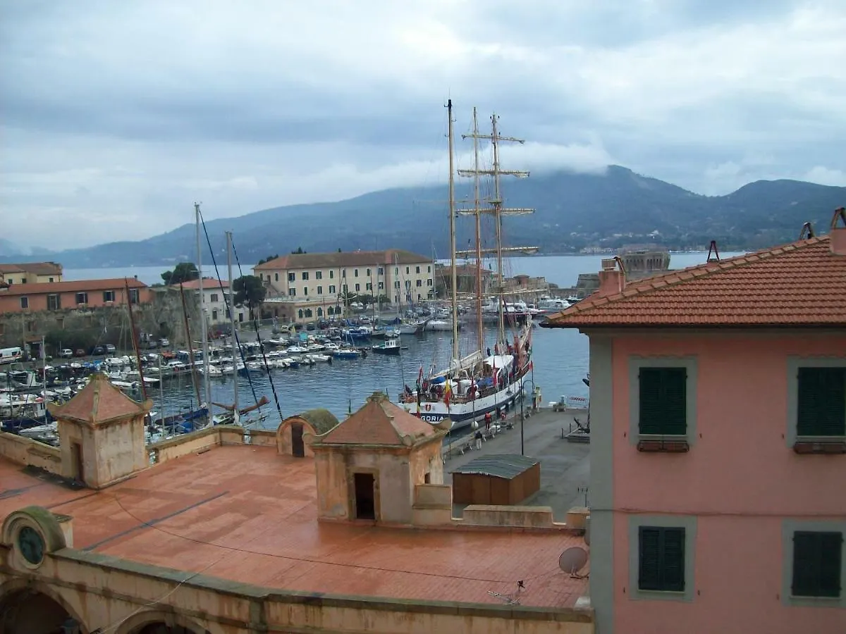 Porta Del Mare Hotel Portoferraio Guest house
